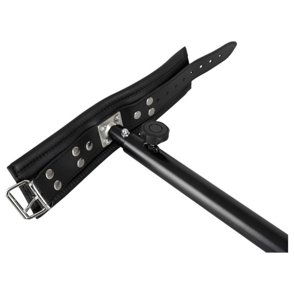 ZADO - Mali crni šipkasti razdvajač za noge